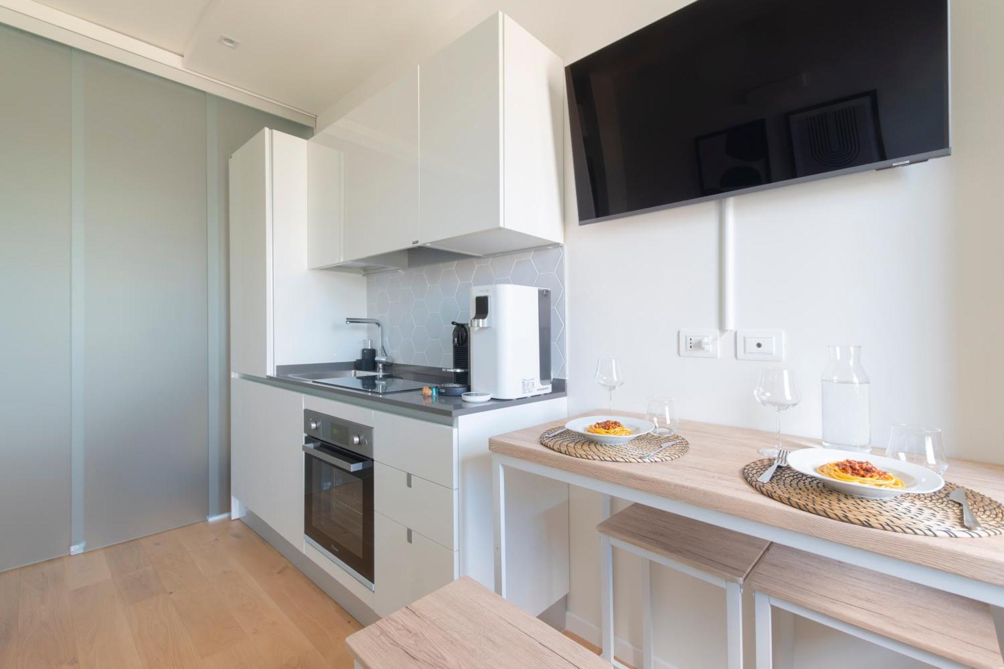 Modern & Stylish Near Isola & Central Station ミラノ エクステリア 写真