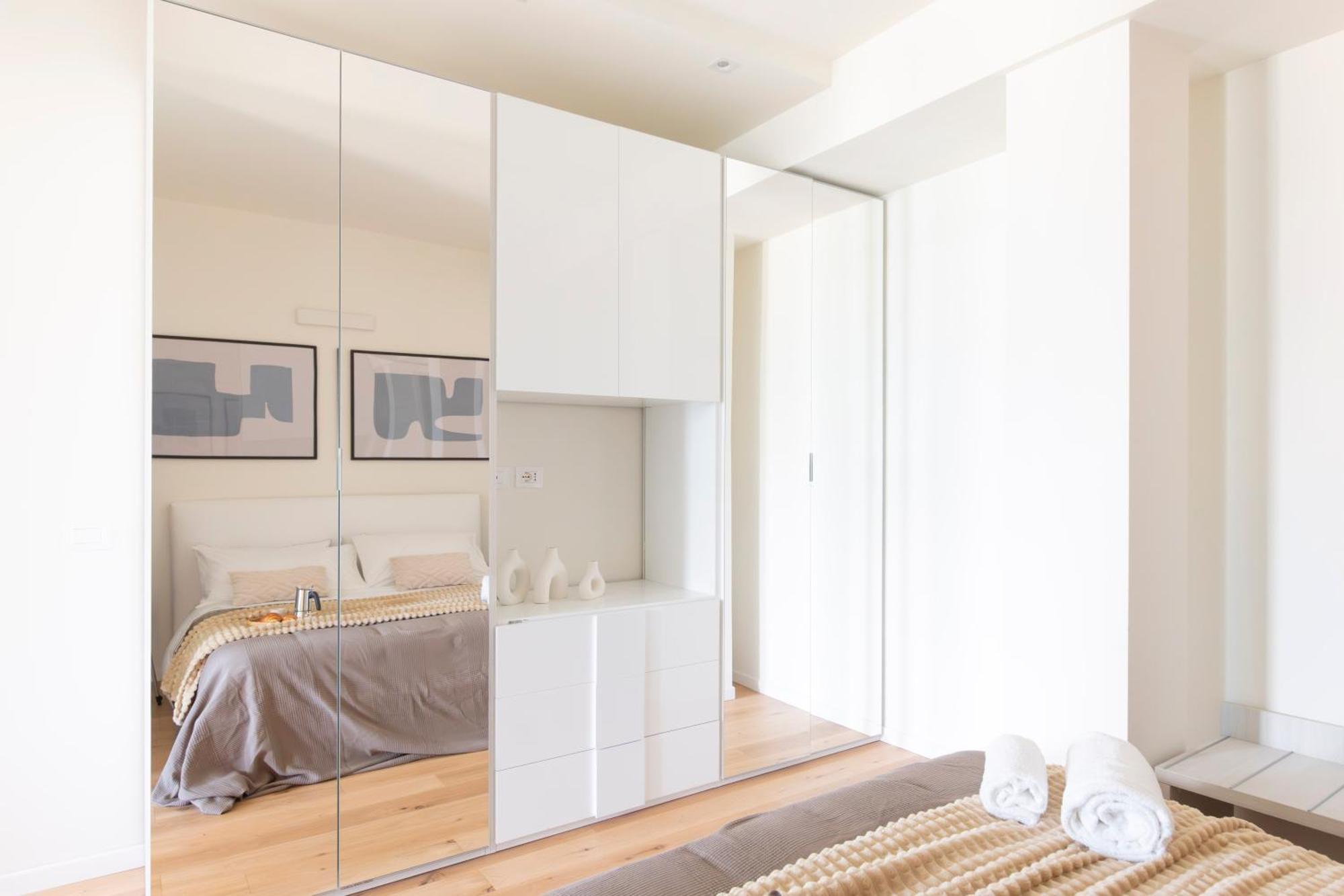 Modern & Stylish Near Isola & Central Station ミラノ エクステリア 写真